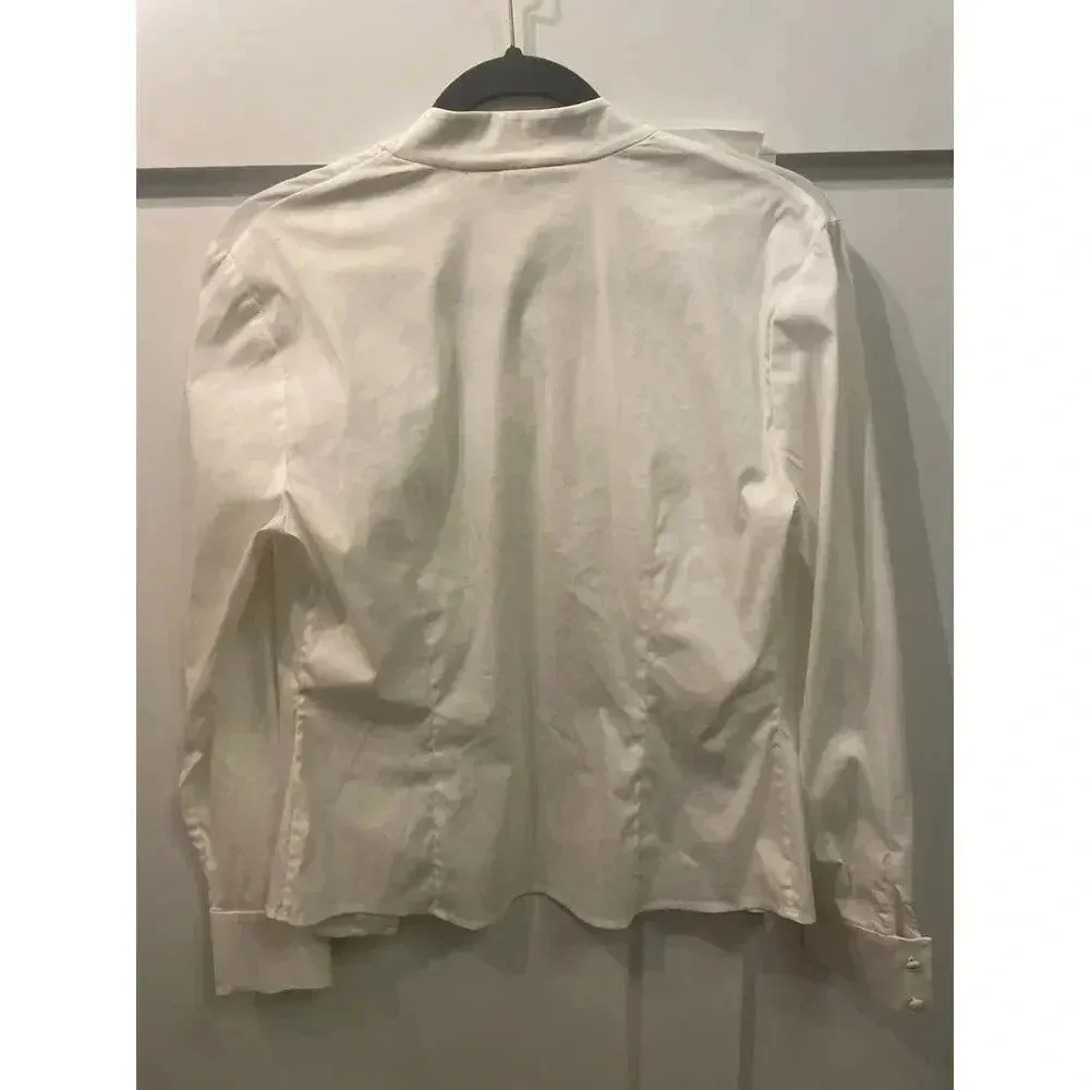 St. John White Tuxedo Front Ruffle Button Down Blouse, sz 6 - Image 7