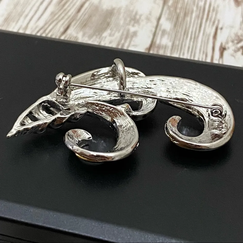 Vintage Unsigned Florentine Swirl 2 - Image 8