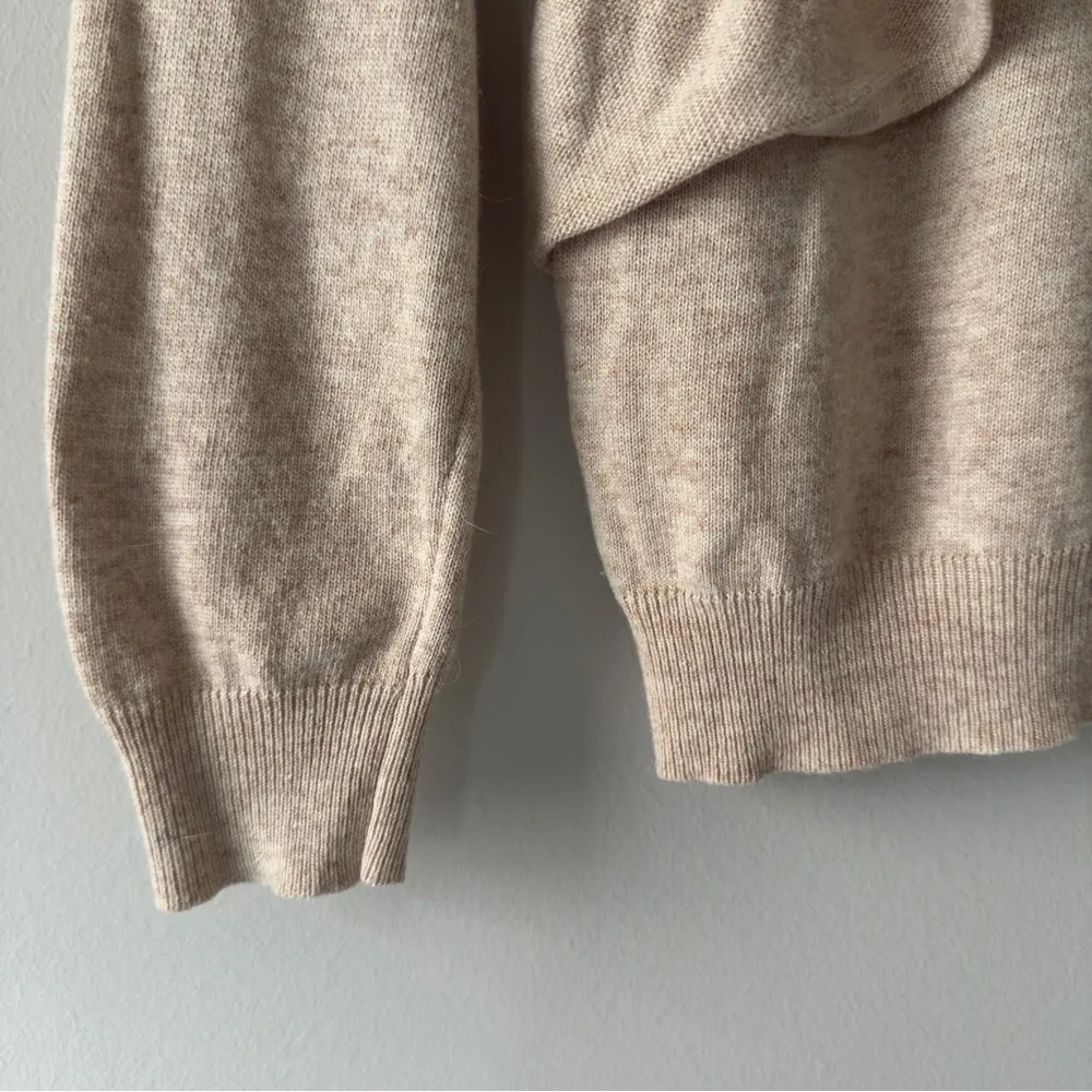 Anthropologie Moth Ruffle Beige tight Knit Sweater long sleeve crew neck keyhole - Image 5