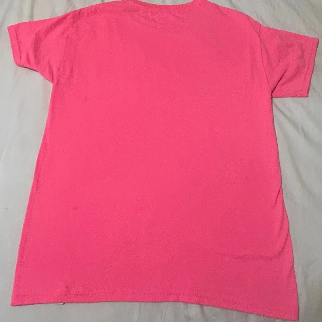Small women t shirt. Hot pink. Hanes. Craft shirt - Image 2