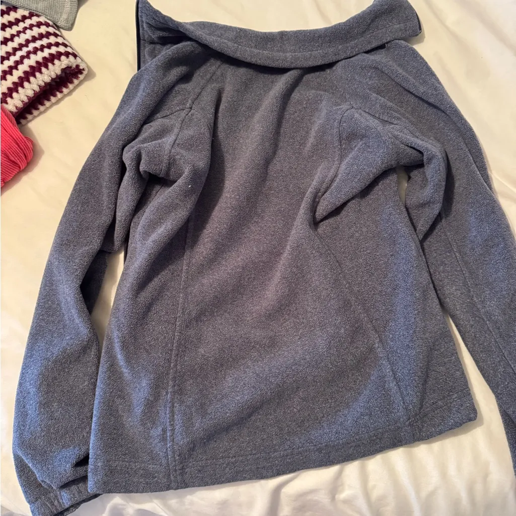 Columbia Blue Fleece Jacket - Image 4