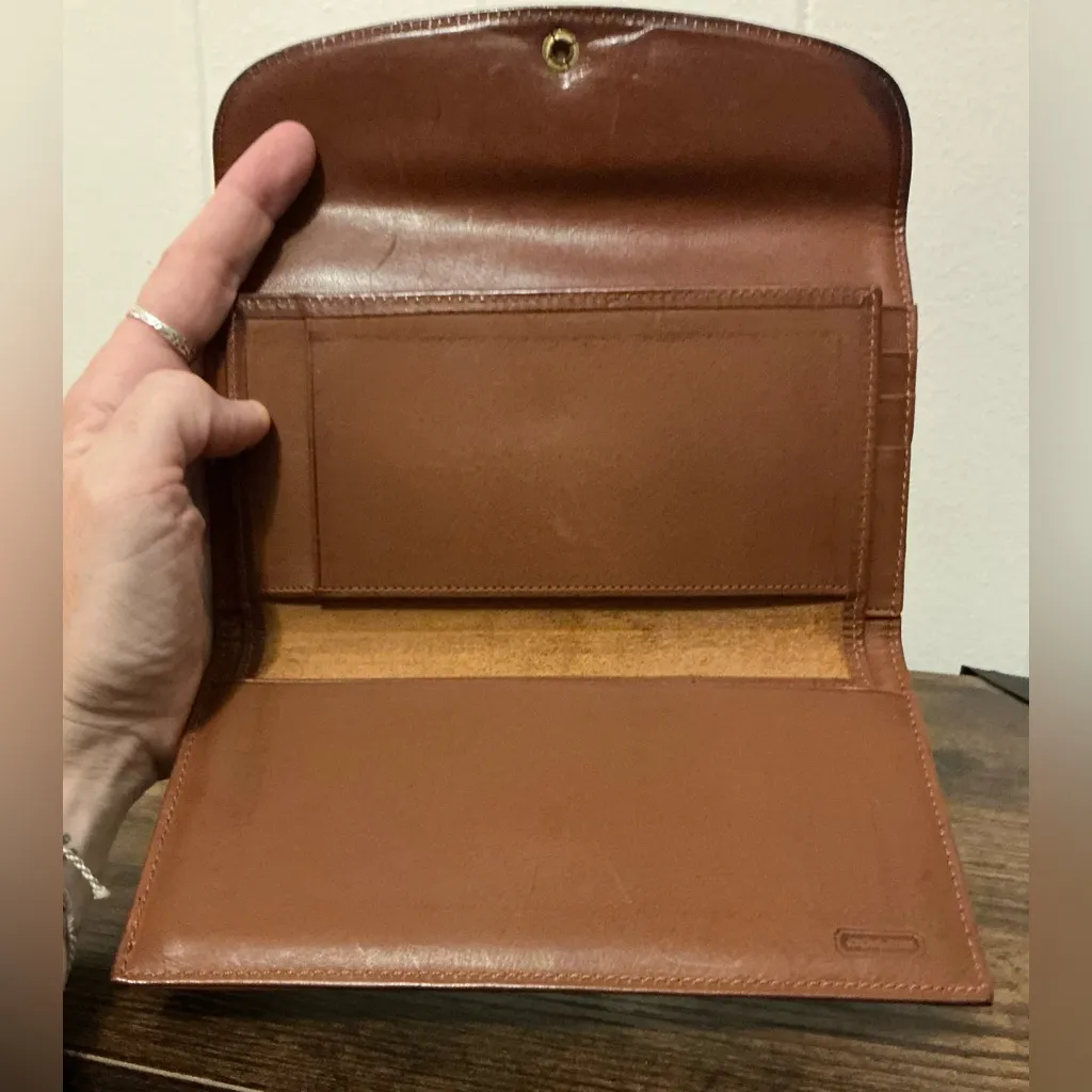 A rare HTF Vintage Coach Tabac Combination Leather Wallet/Checkbook - Image 4