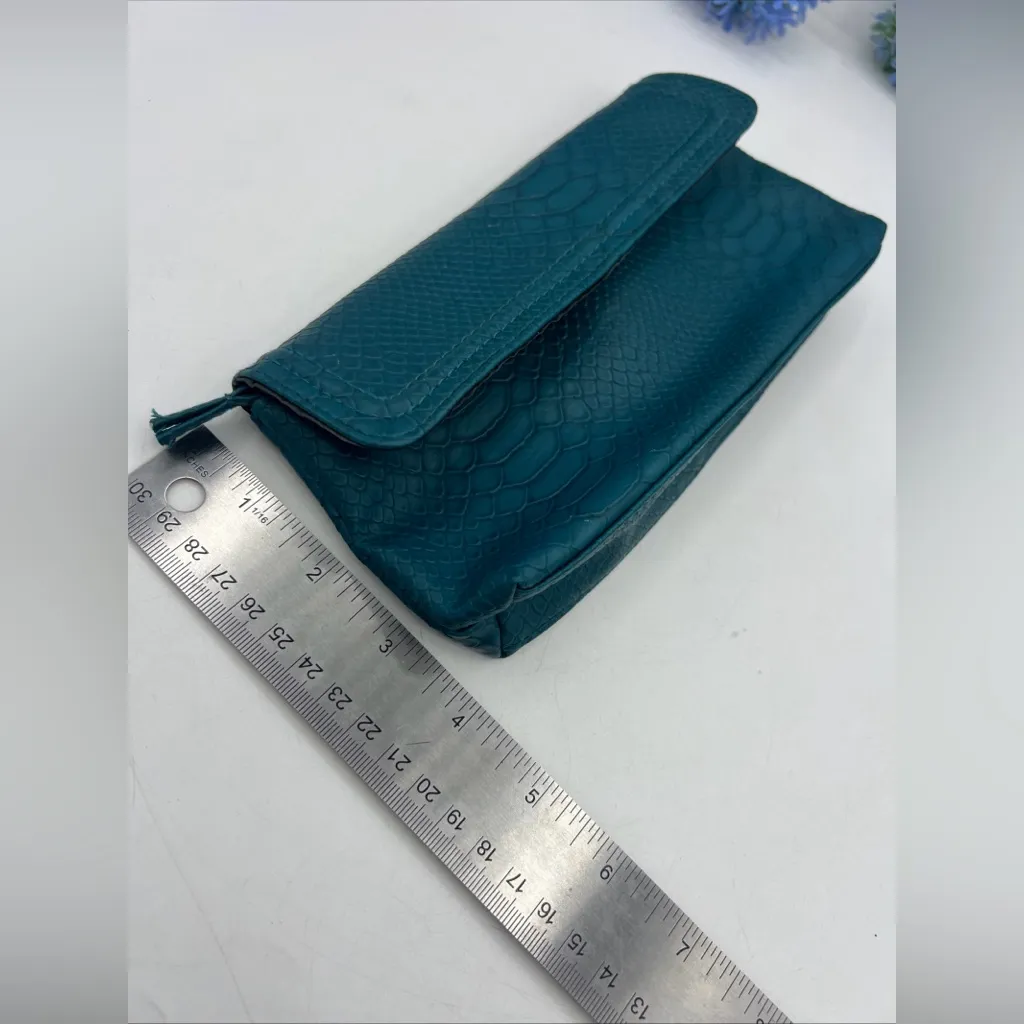 Vintage Merle Norman Cosmetic Bag Turquoise Faux Snake Skin Vegan Blue - Image 13