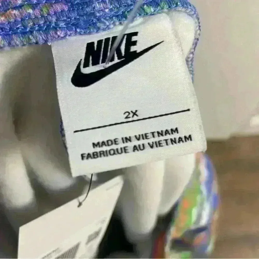 Nike tie dye standard fit mid rise elastic waist joggers. 2X. NWT. Retail:$60 - Image 7