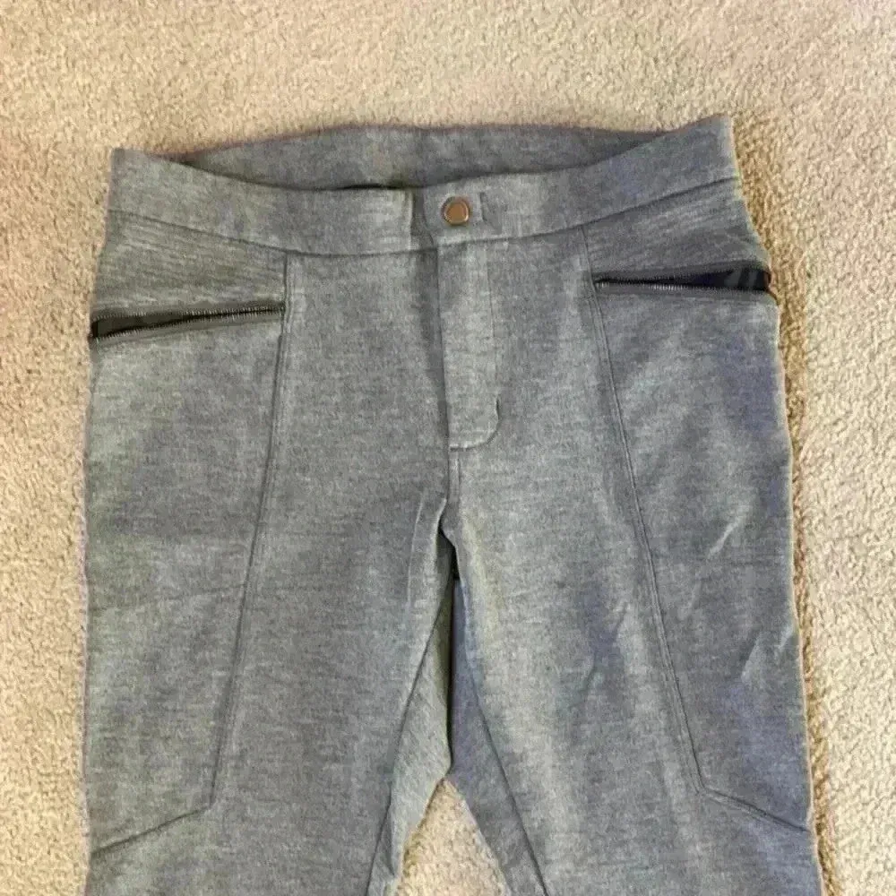 Grey Athleta slack leggings in size 8 - Image 2