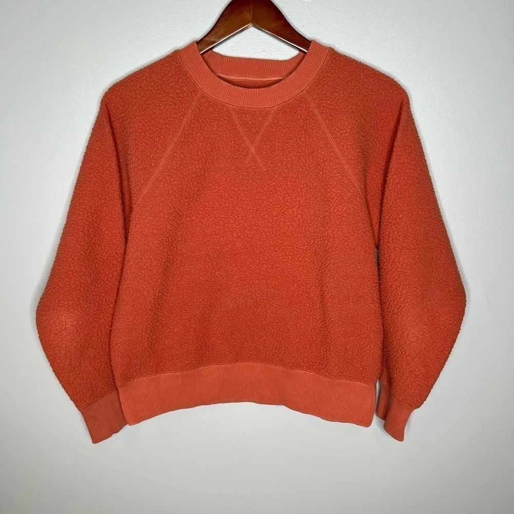Everlane The ReNew Fleece Raglan Sweatshirt pullover crew neck size medium - Image 2
