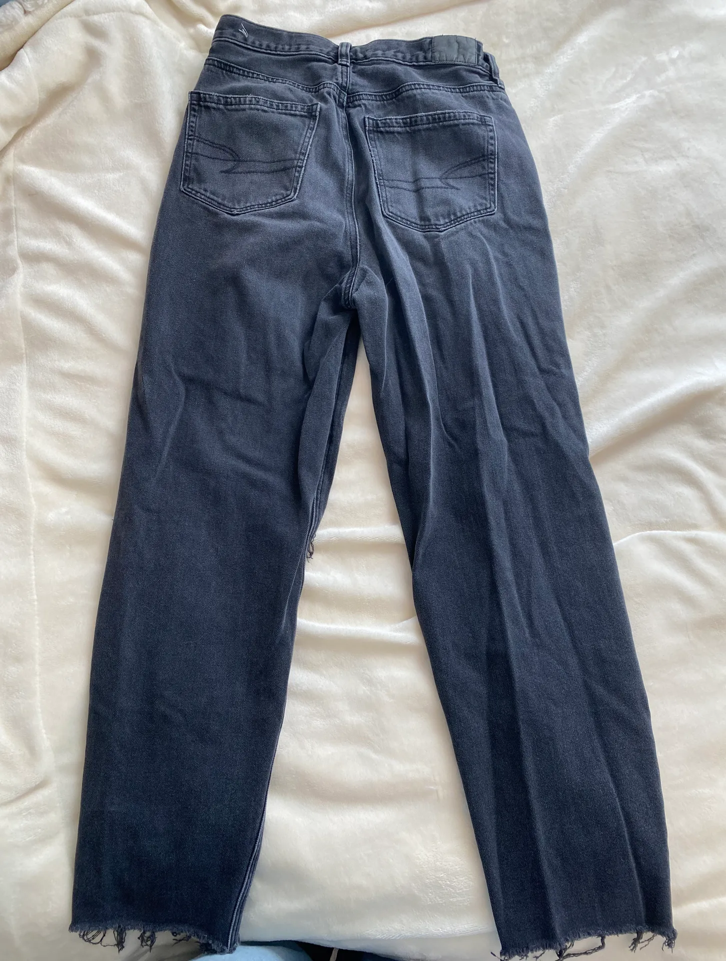 American Eagle Relaxed Mom Jean - Image 7