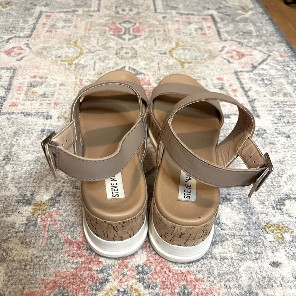 Steve Madden  Women's Brenda Tan Sandals - Image 3