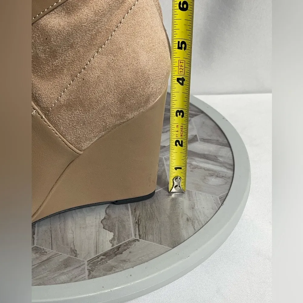 GUESS ACORA Wedge Ankle Boots Light Natural 5.5M Pointed Toe - Image 11