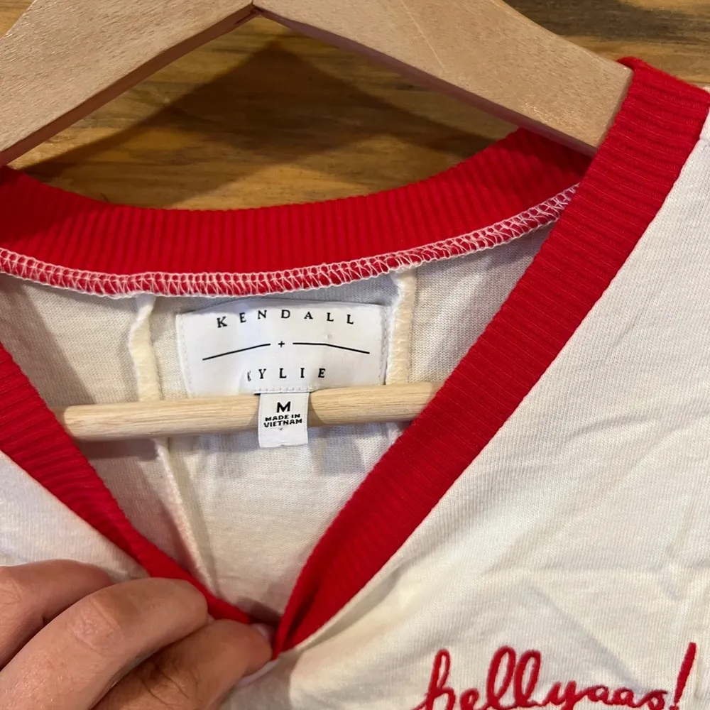 Kendall and Kylie Hell Yaas White Red Trim Crop Top Shirt with Cut Out - Image 4