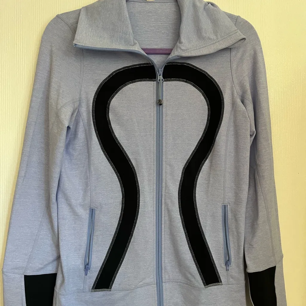 Lululemon Heathered Blue Athletic Top - Image 2