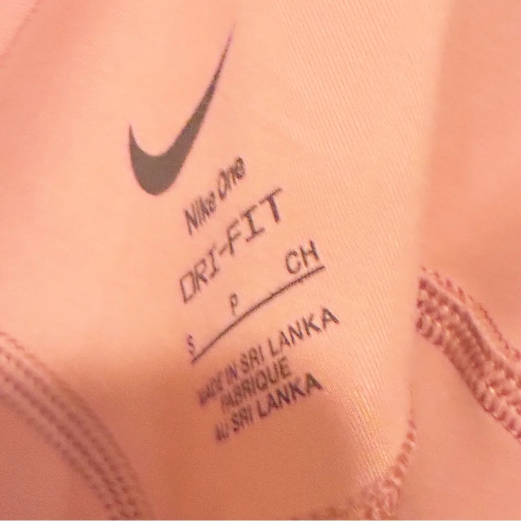 Nike  Women's One Light-Support Lightly Lined Longline Printed Sports Bra Peach - Image 3