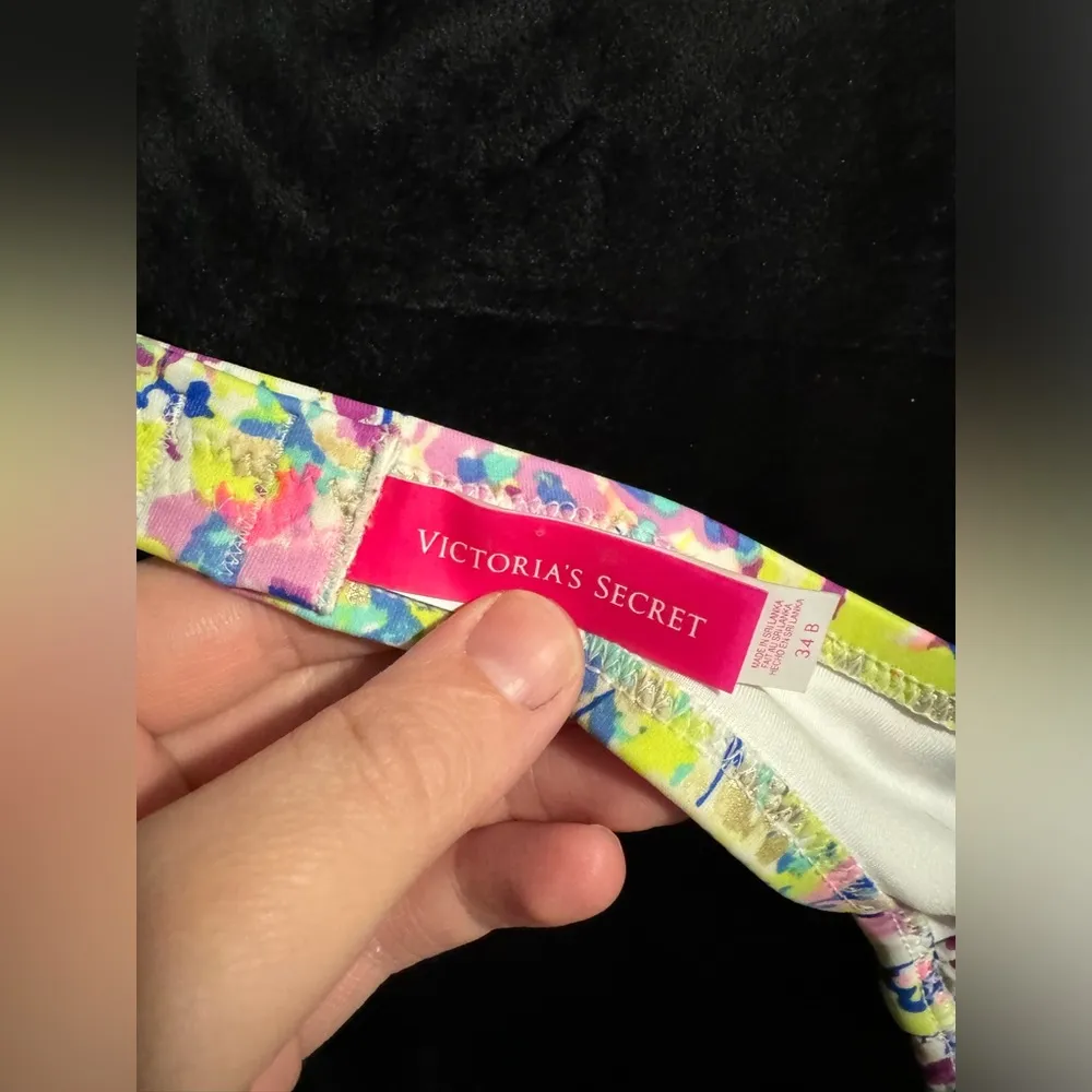 EUC Victoria’s Secret Pink & Blue floral swim top size 34B - Image 3