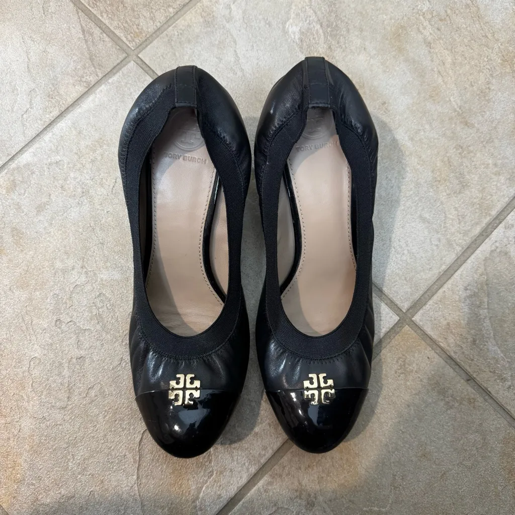 Tory Burch Jolie Cap Toe Wedge Pump Black Size 10 - Image 2