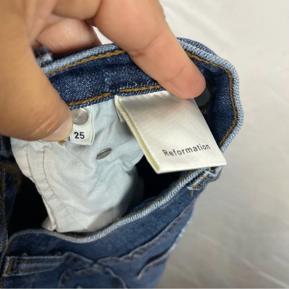 Reformation Stretch crop cigarettes jeans SZ:25 - Image 9