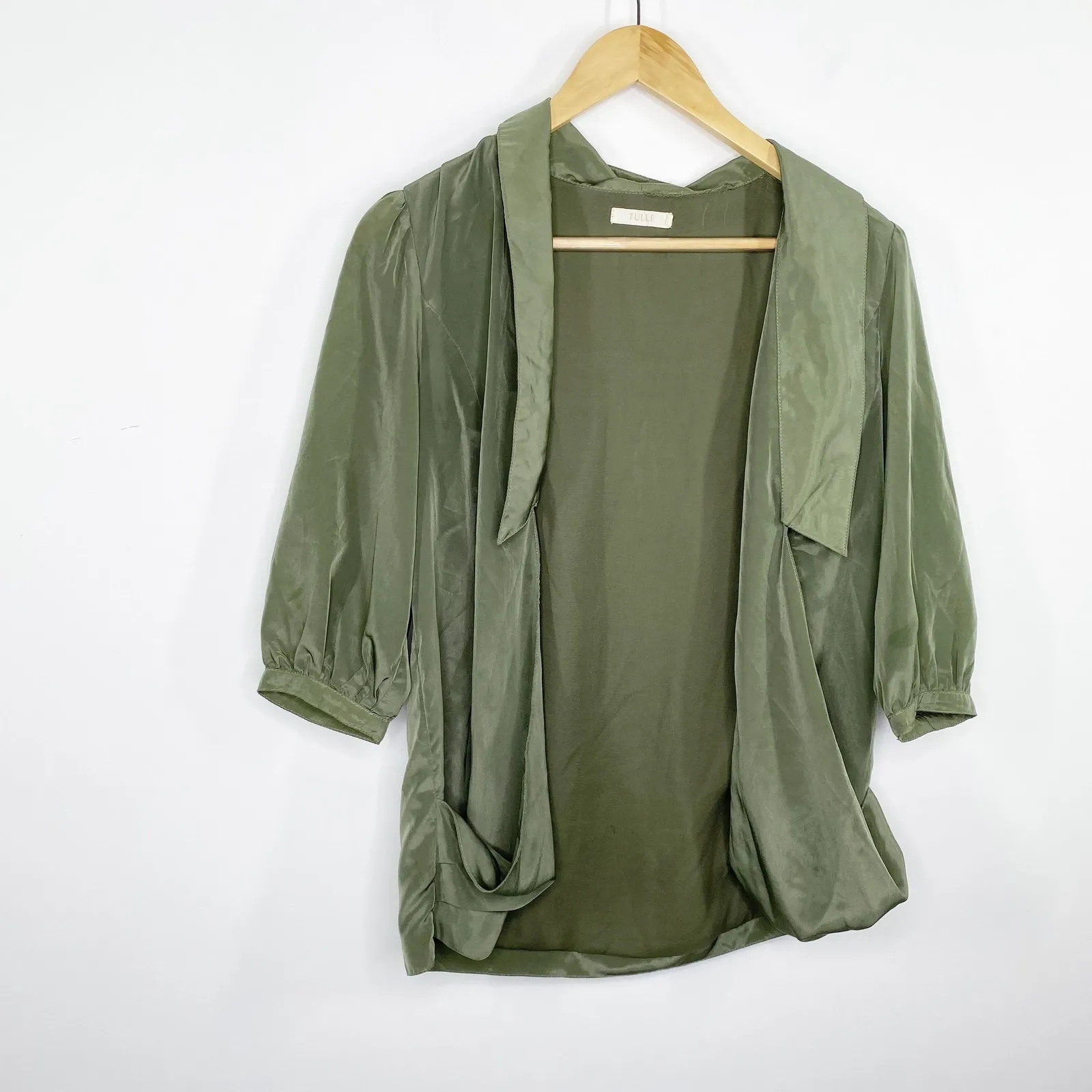 Tulle Anthro Green Satin Half Sleeve Open Front Cardigan Women's Size X - Image 3