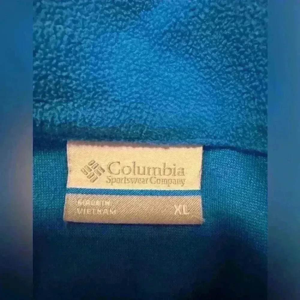 Women’s Red&Blue Fleece Columbia Pullover - Image 3
