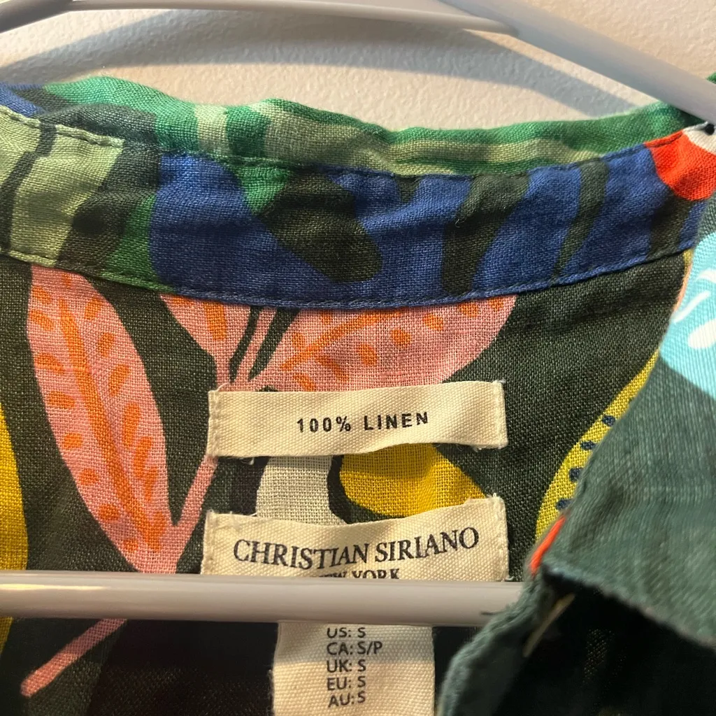 Colorful Jungle Print Button - Image 4