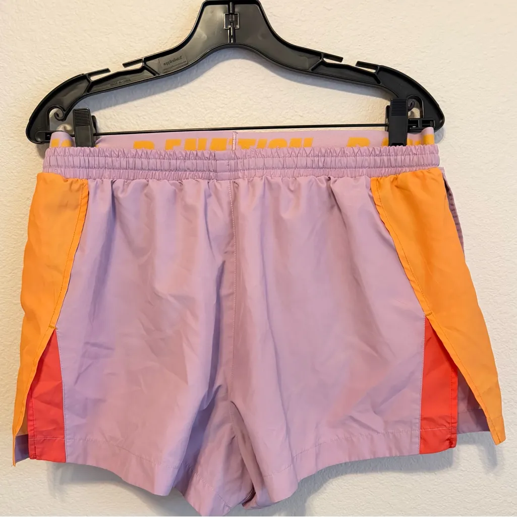 P.E NATION Initialise Shorts, lined, lilac and orange size L Purple Size L - Image 8