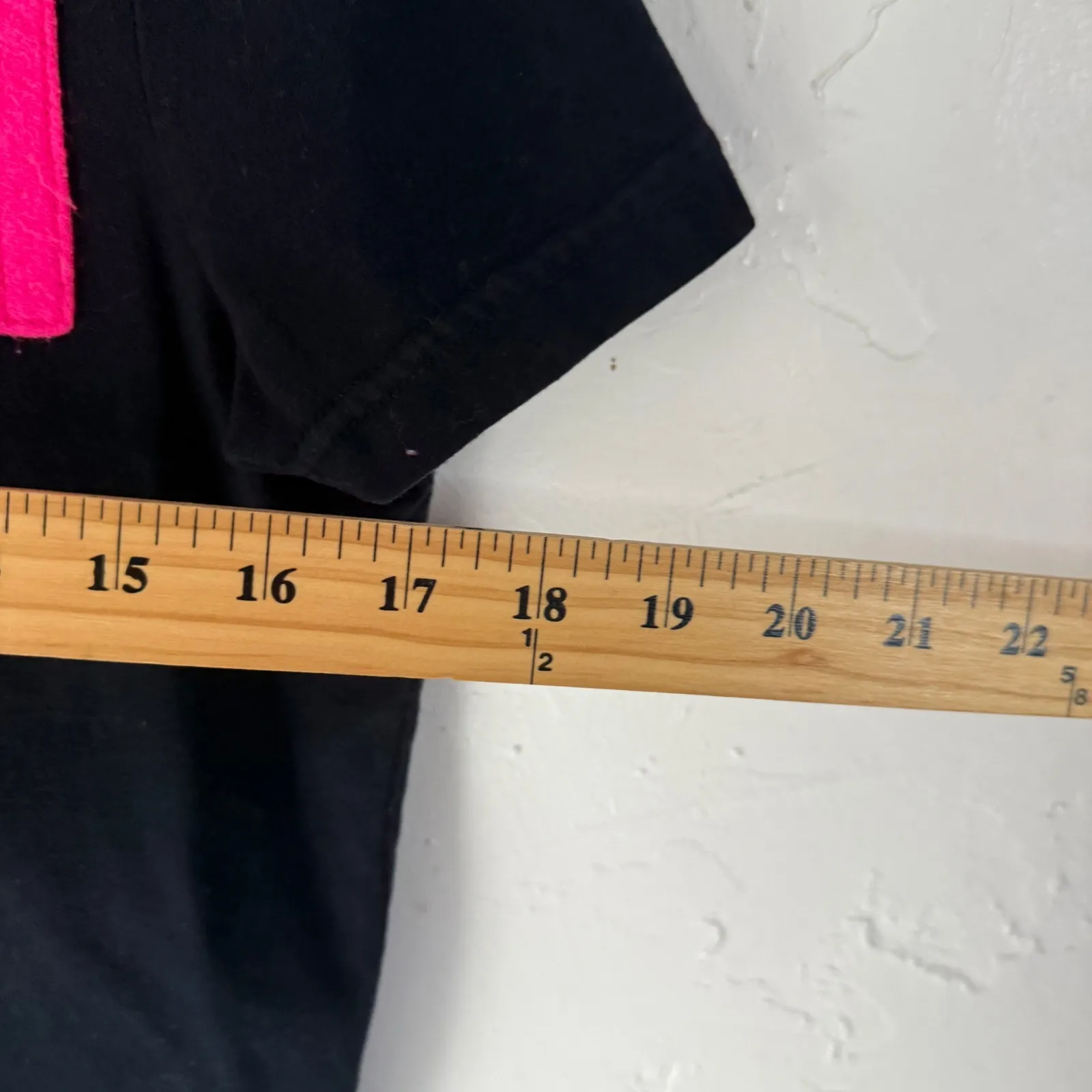 Abercrombie Fitch Preppy Y2k Black Muscle Fit T Shirt Hot Pink Logo Graphic S - Image 5