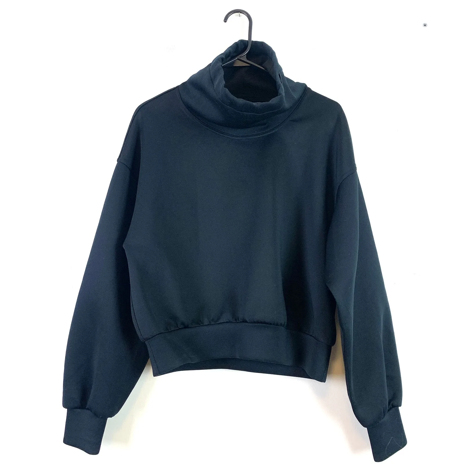 IVL Collective Long Sleeve Cowl Funnel Neck Scuba Shirt Top Black Size Small - Image 6