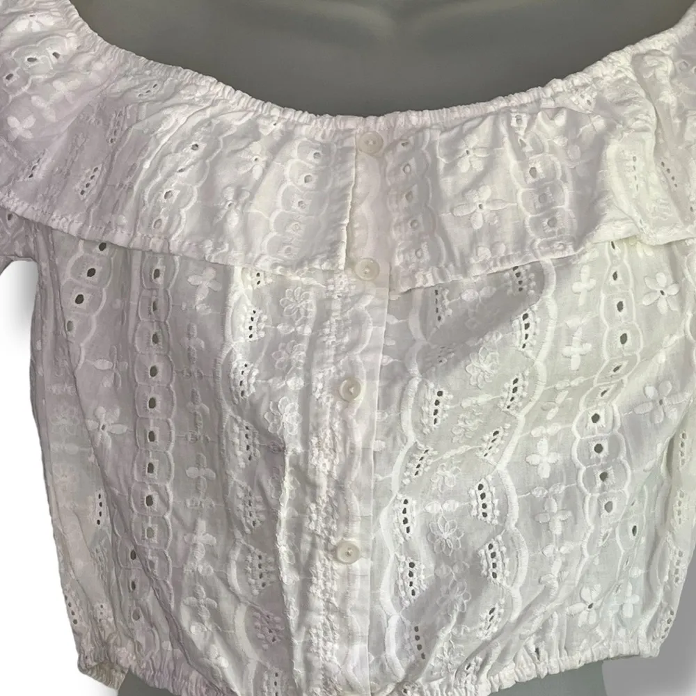 Ardene eyelet off the shoulder cropped summer top White Size M - Image 3