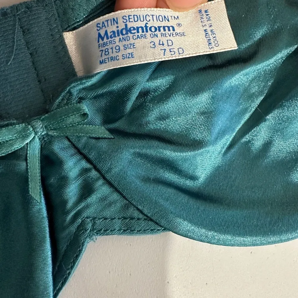 Vintage Maidenform 34D Bra Satin Seduction Stretch Adjustable Straps Nylon Blend - Image 8