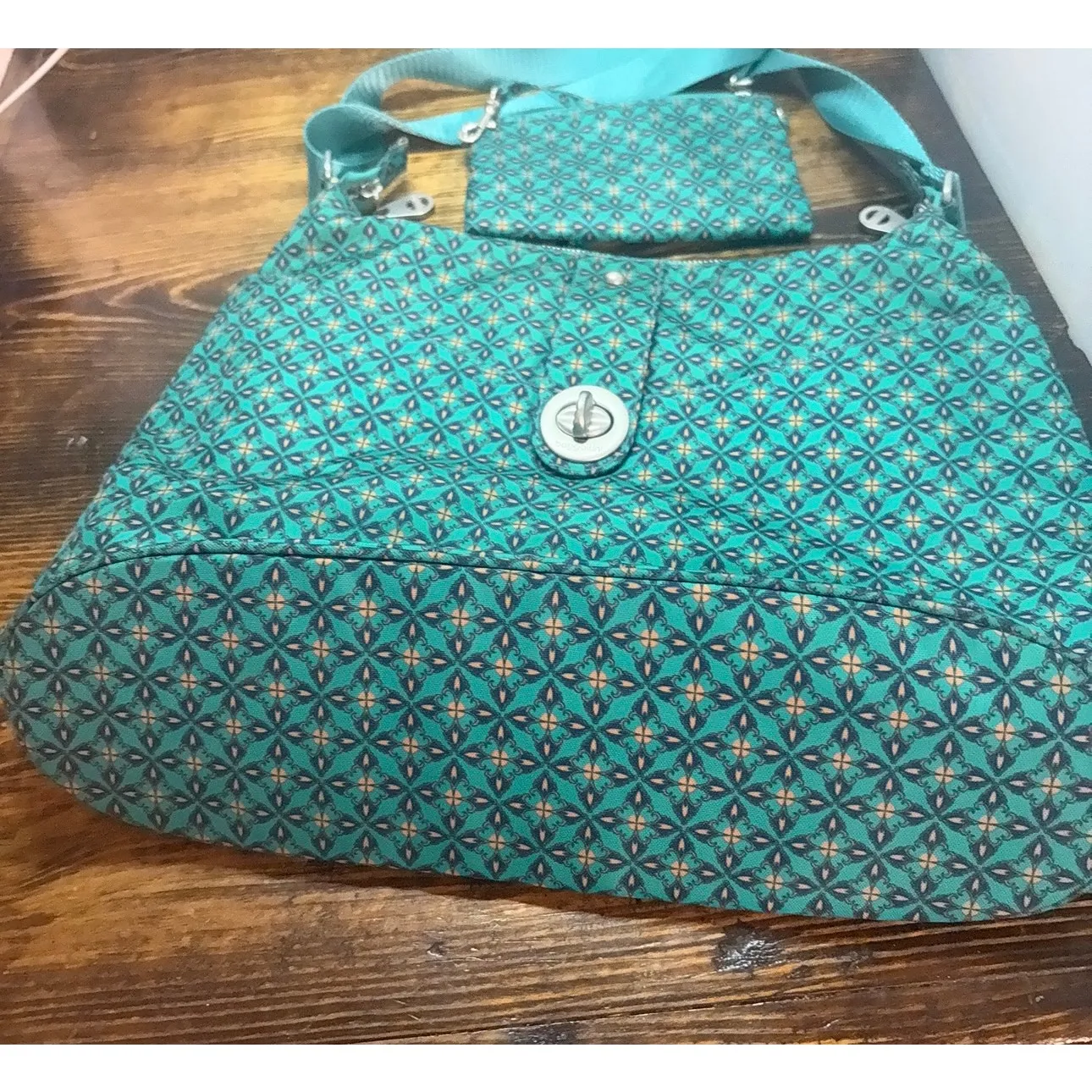 baggallini Blue Purse - Image 5