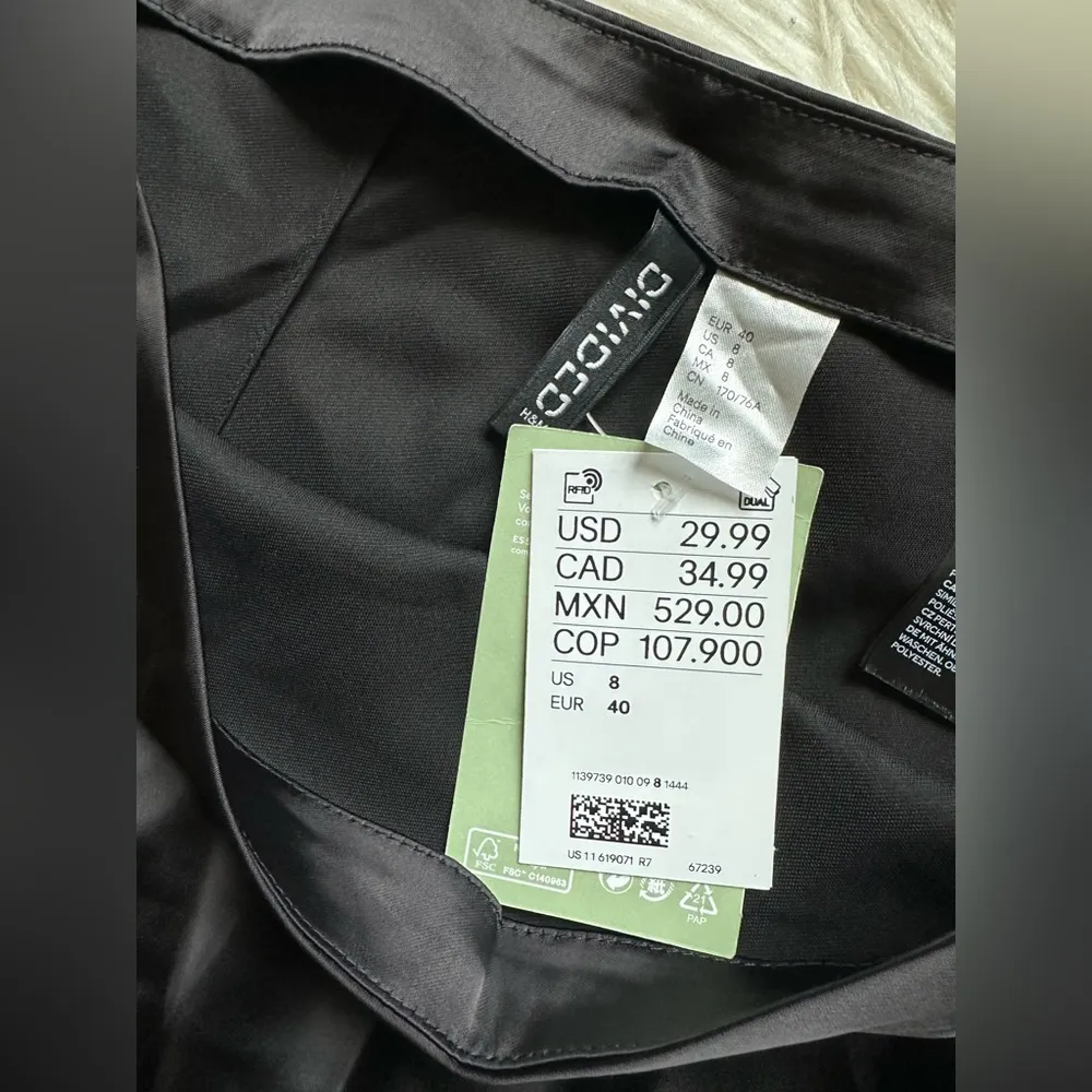 H&M satin maxi skirt - Image 5