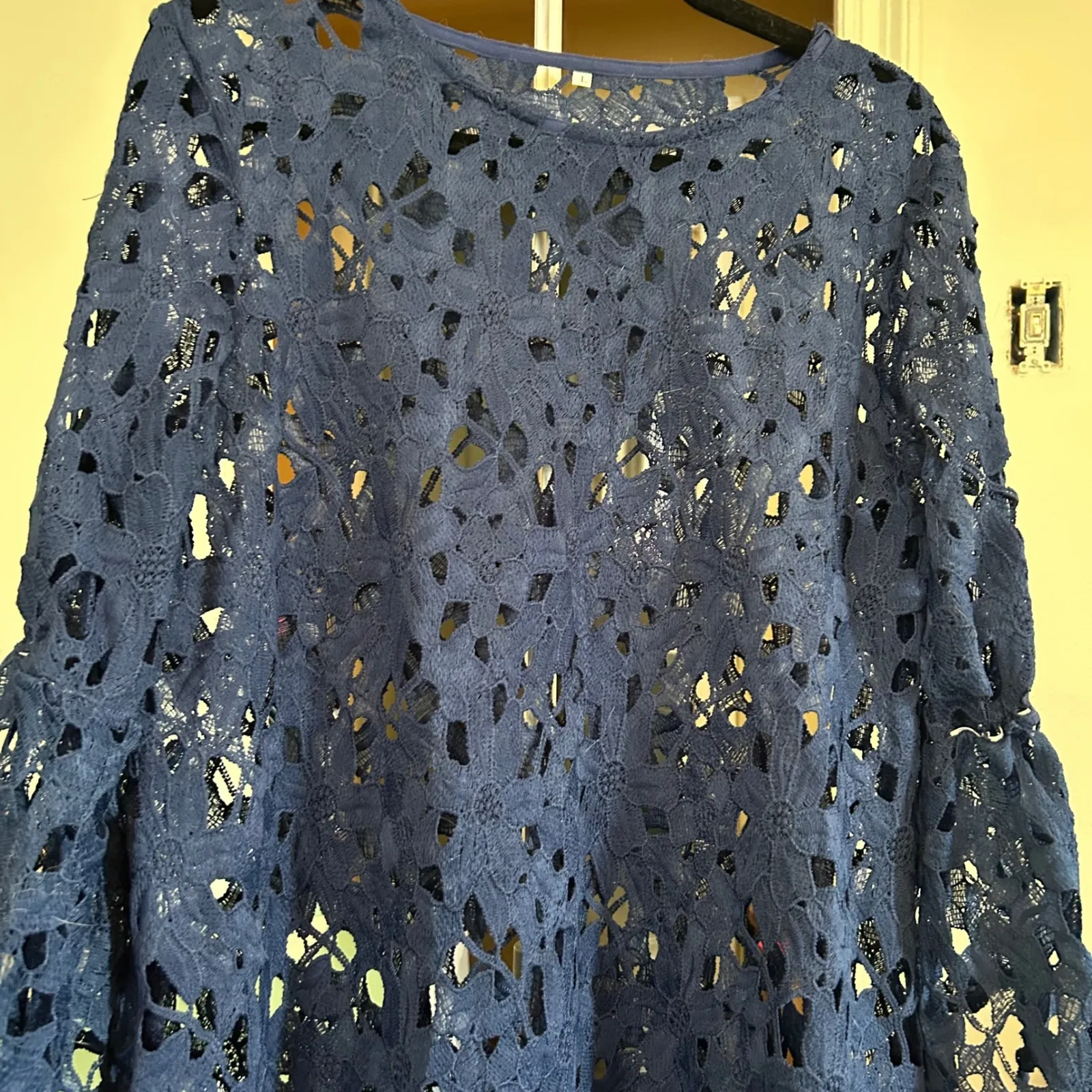 Lace Mini Dress Navy Blue‎ Floral Bell Sleeve Party Cocktail Size Large - Image 2