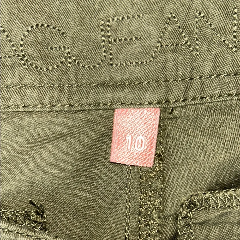 Jag Jeans Green Cargo Pants with Adjustable Ankle Ties - Image 8