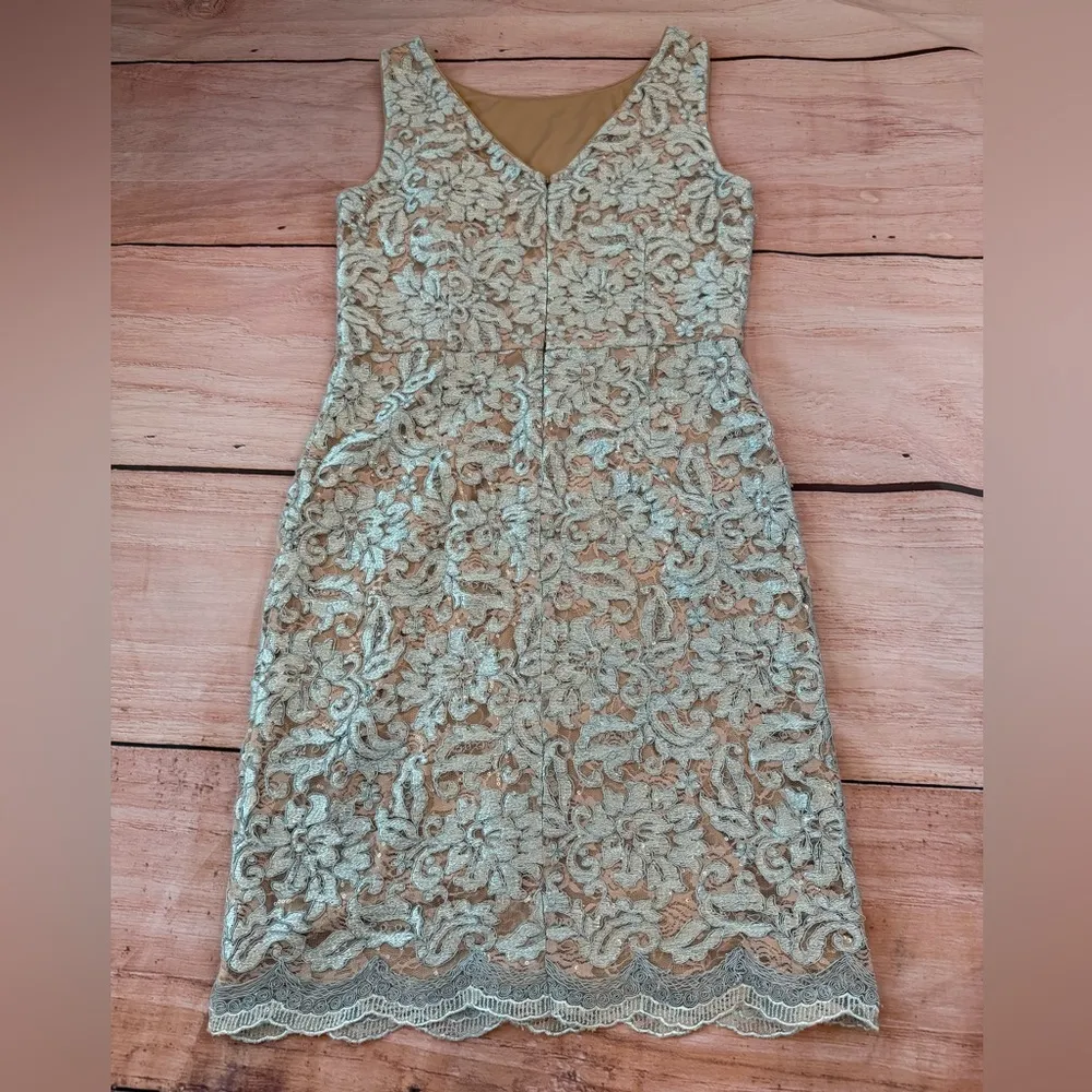 Women’s size 8 Ellen Tracy nude light aqua blue lace overlay dress sequence READ - Image 5