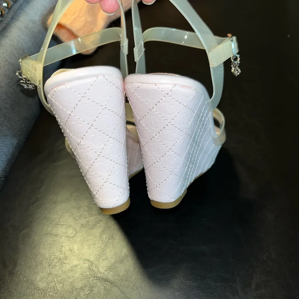 Juicy Couture Espadrilles Heels Clear Shoes Crown Charm 5‎ 1/2 bubblegum pink - Image 5