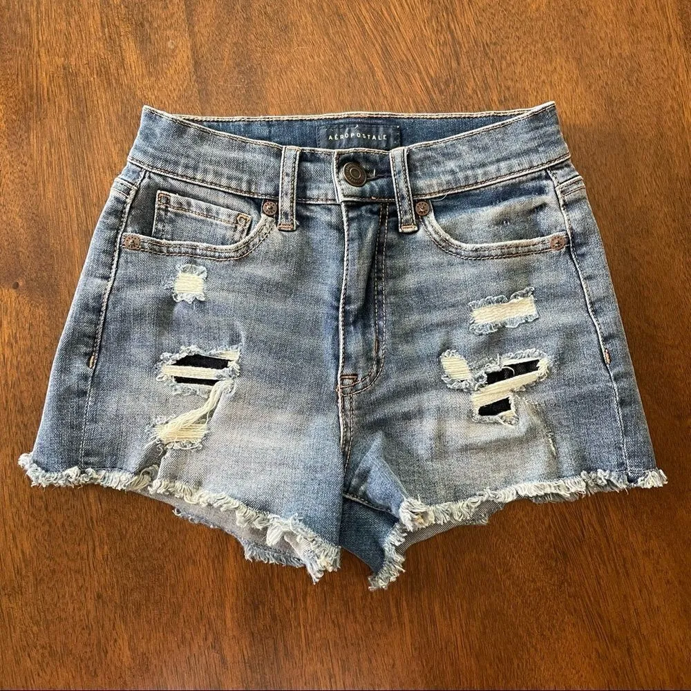 Aeropostale Cheeky Distressed High Rise Denim Jean Shorts Sz 00 - Image 4