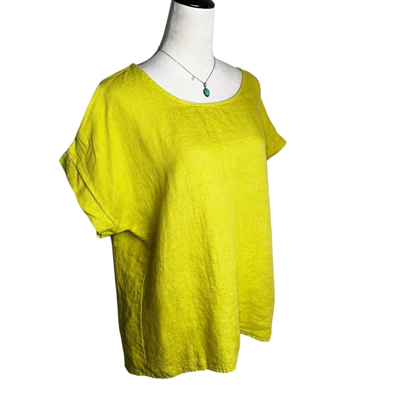 Terzo Millennio Linen Top Large | Chartreuse Green Boxy Relaxed Fit Eyelet Back - Image 2