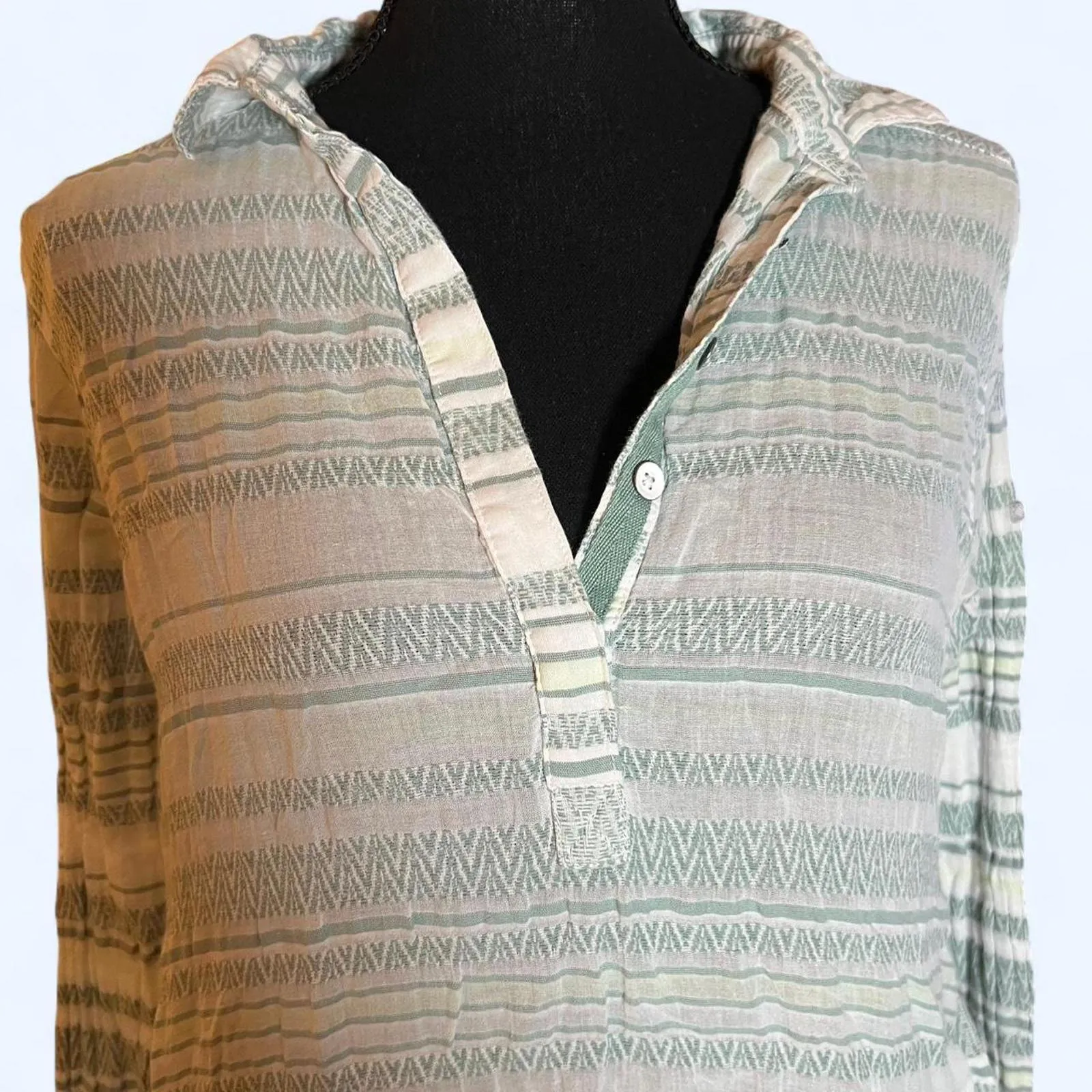 Vintage Y2K Columbia White and green striped long sleeve shirt Size Medium - Image 2