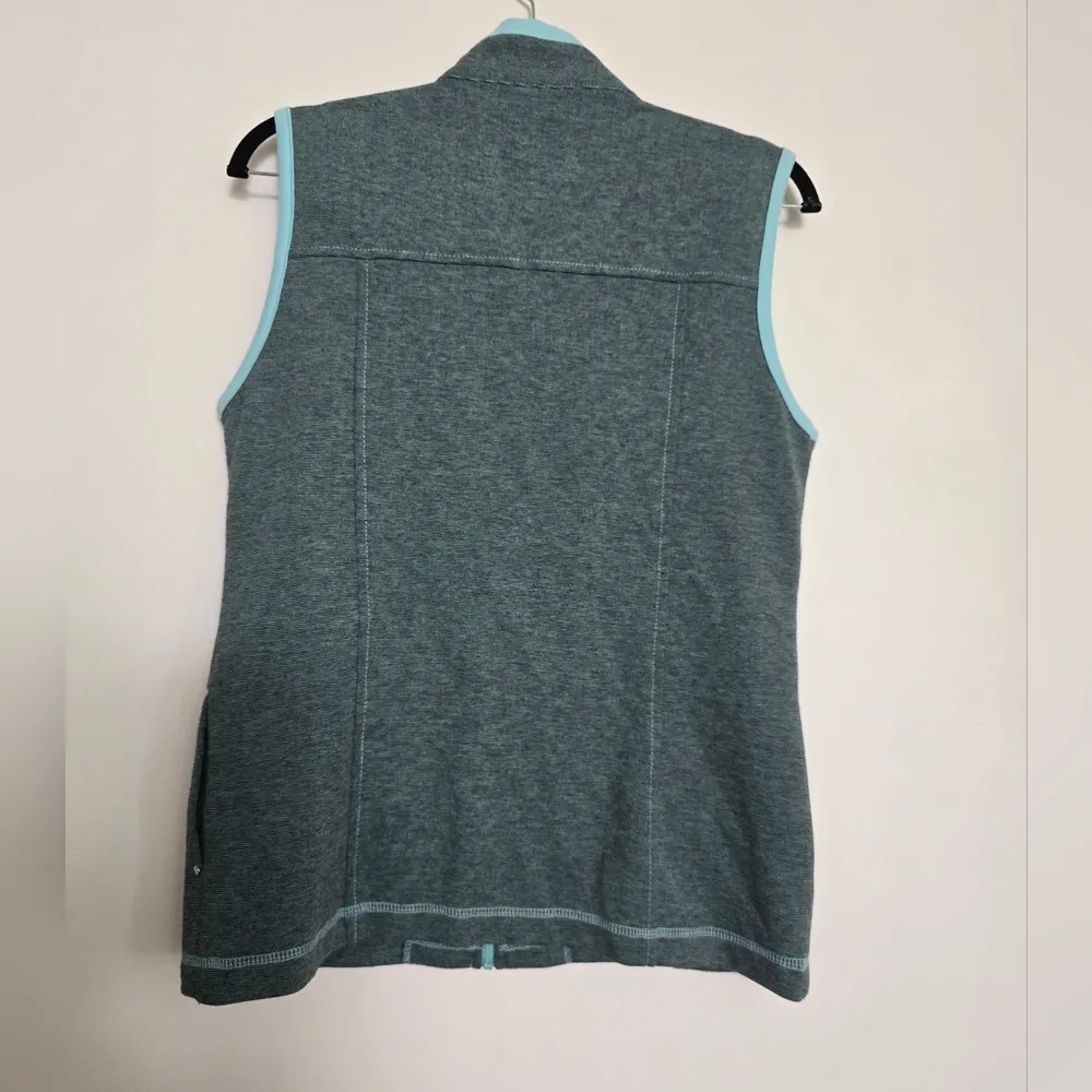 Cafe au Lait Canada Women’s Zip Vest Sleeveless Light Blue Green - Image 3