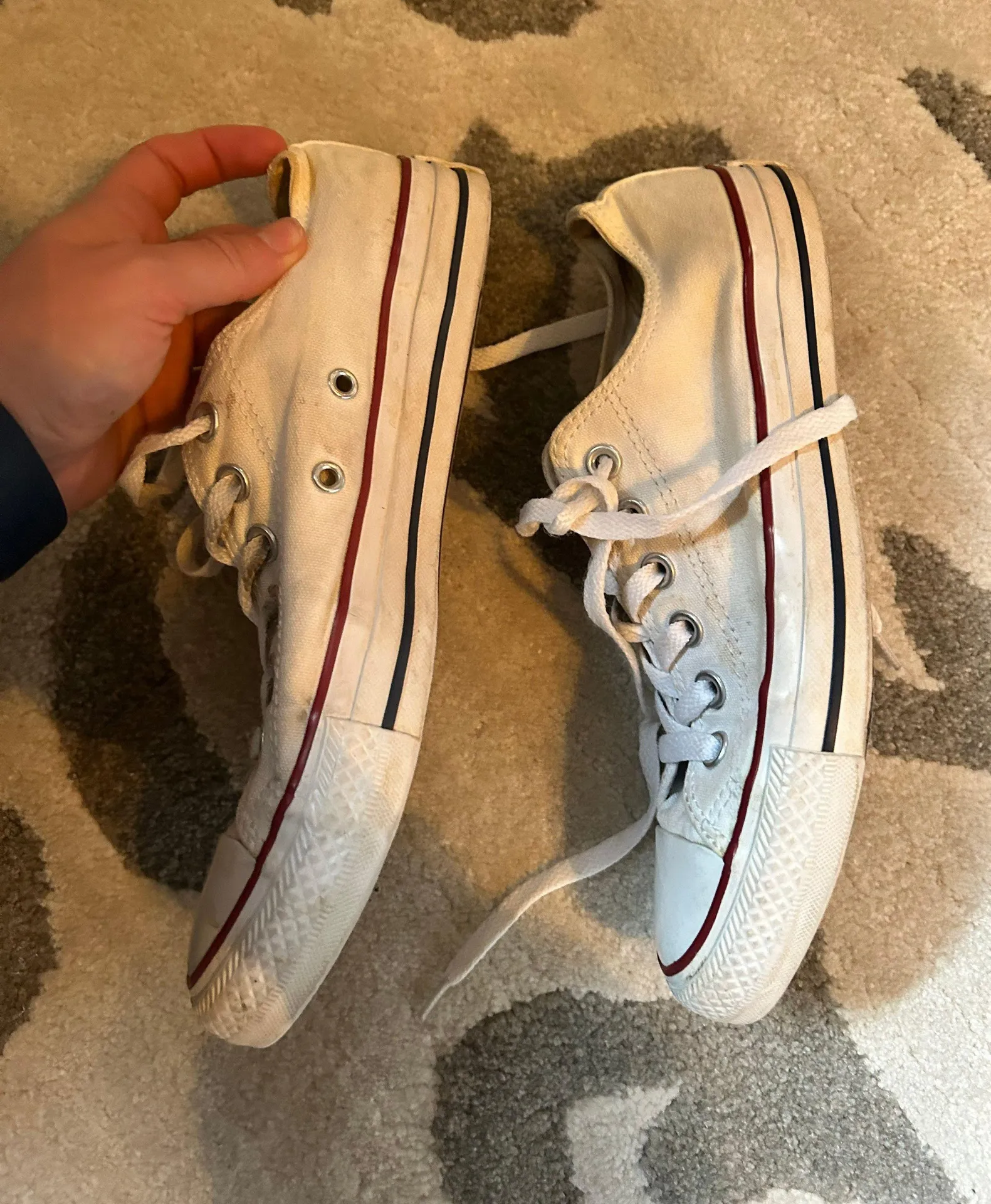 White Low-top - Image 2