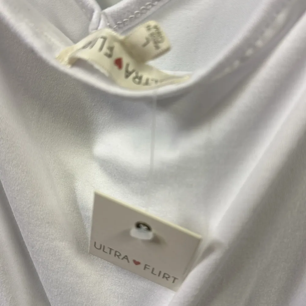 Ultra Flirt Blue White Spaghetti Strap V Neck Tie Waist Short Romper Size Large - Image 8