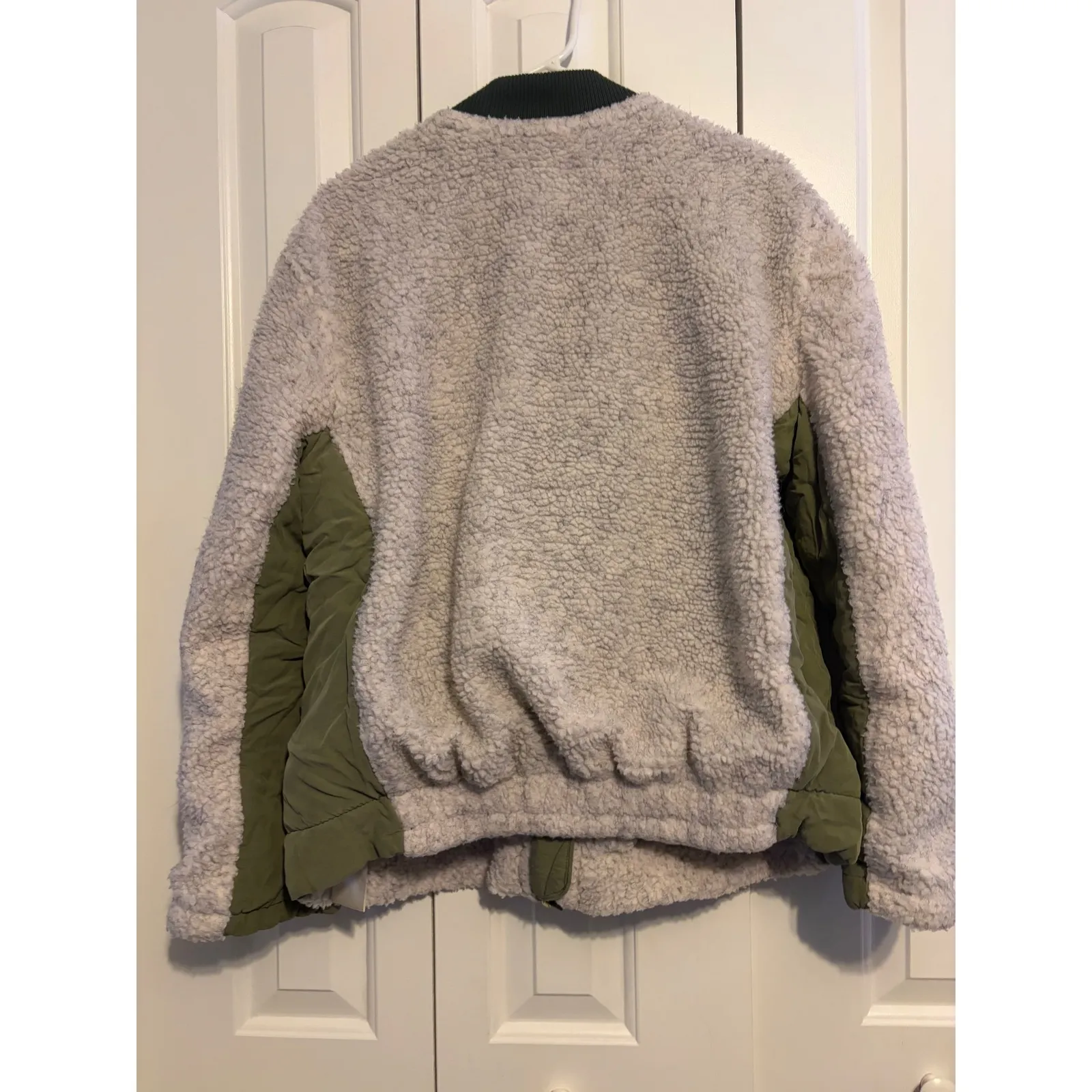 We The Free Sherpa Rivington Sherpa Bomber Jacket Olive Green Gray Womens Size M - Image 9