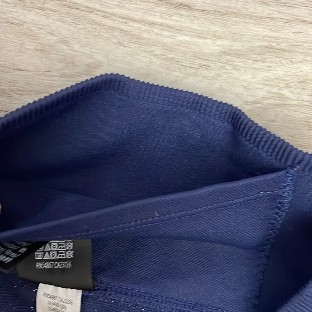 Victoria's Secret PINK Active Blue & Shiny Silver Cropped Leggings Size Large - Image 7