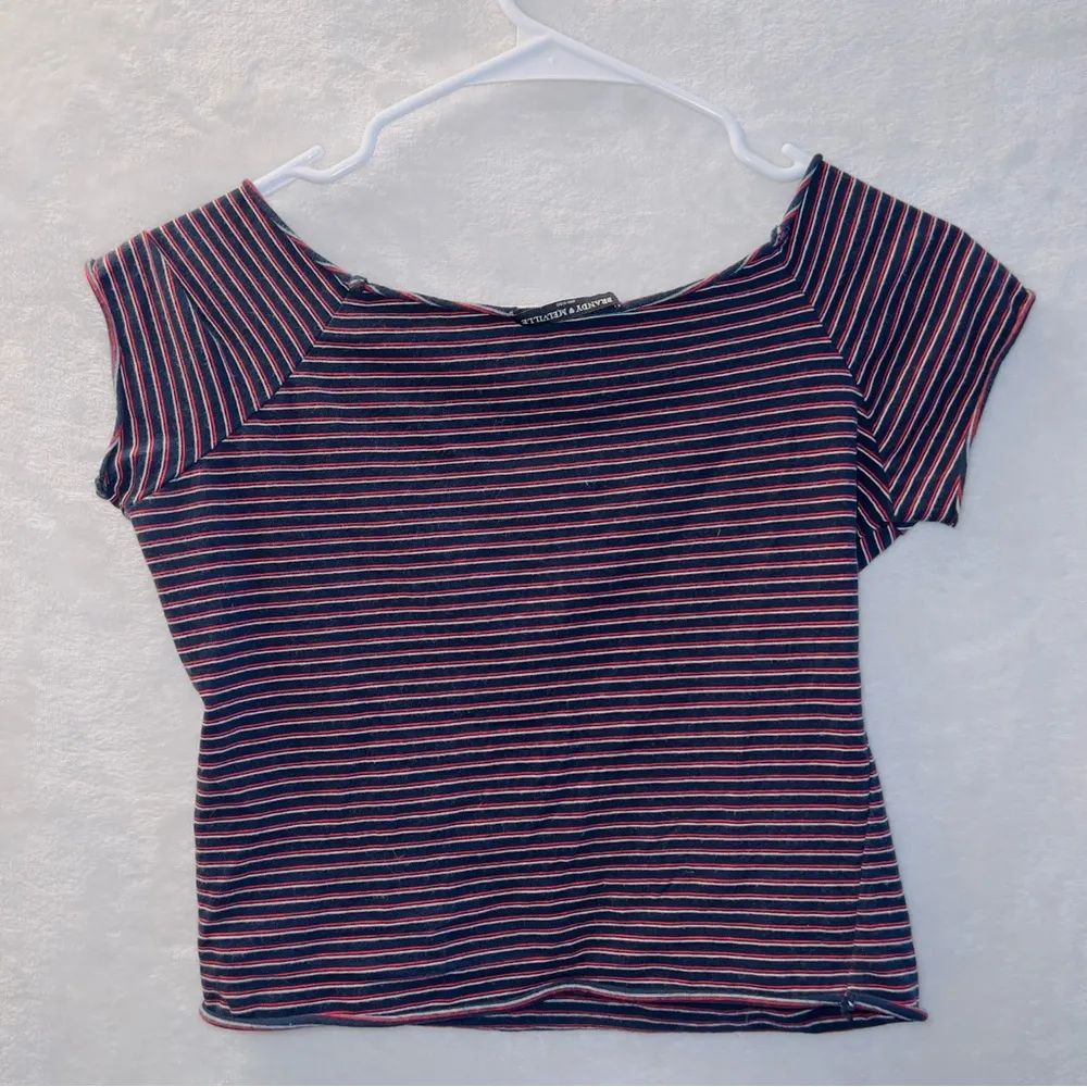 Brandy Melville Short Sleeve Striped Cropped Baby Tee T-shirt one size - Image 4