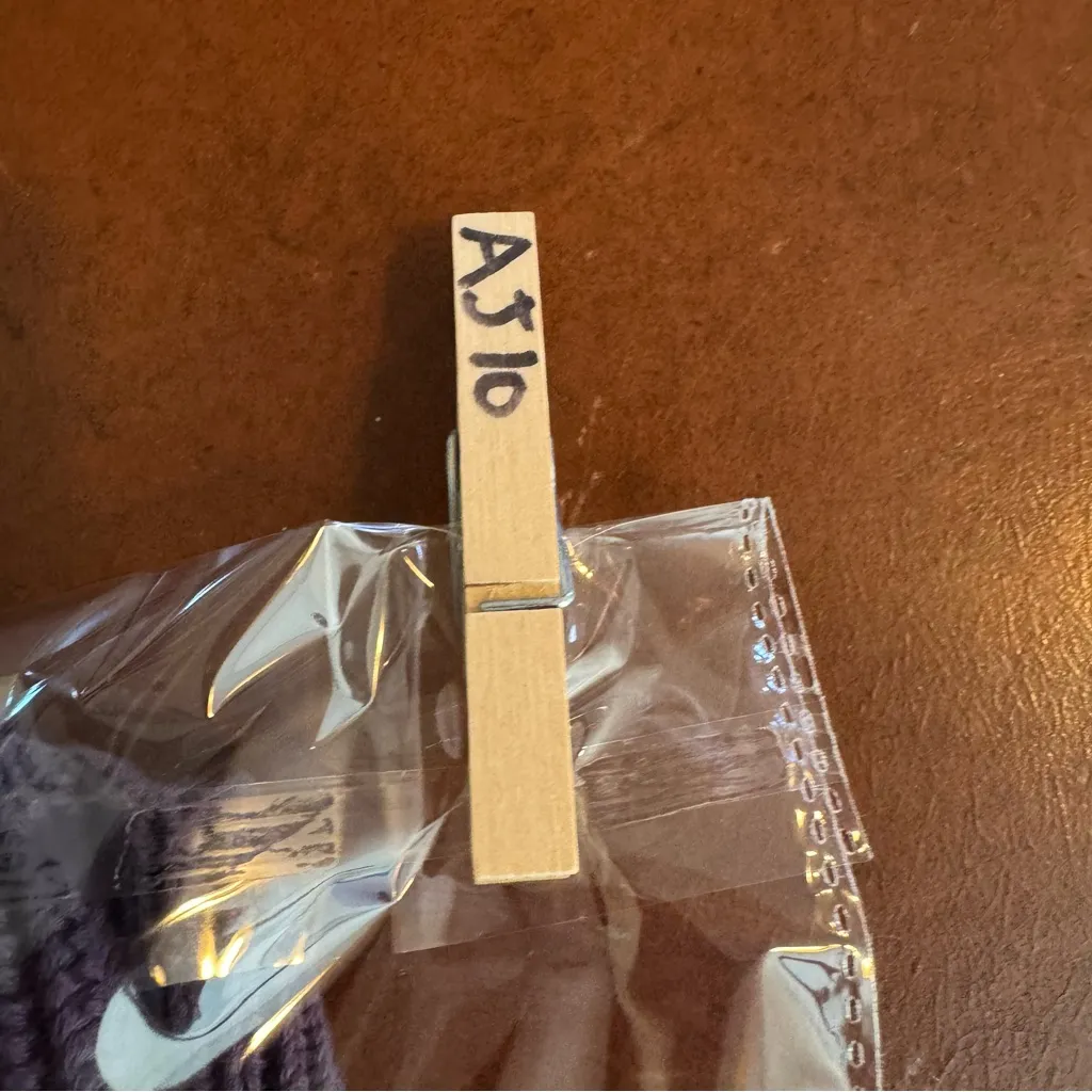 Pact Double V-Neck Tunic Sweater Purple Knit Casual Organic Cotton size medium - Image 7