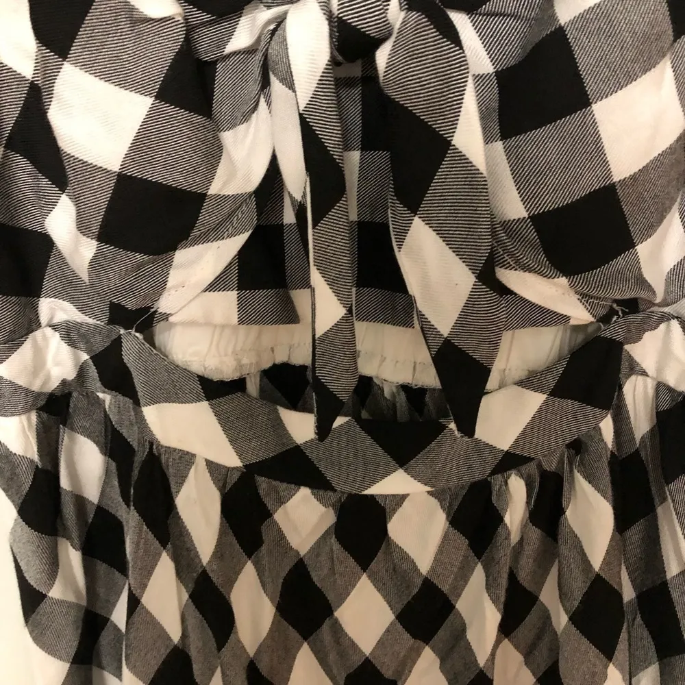 Bardot Plaid Dress Cut Out Tie Knee Length Black & White 6 - Image 4