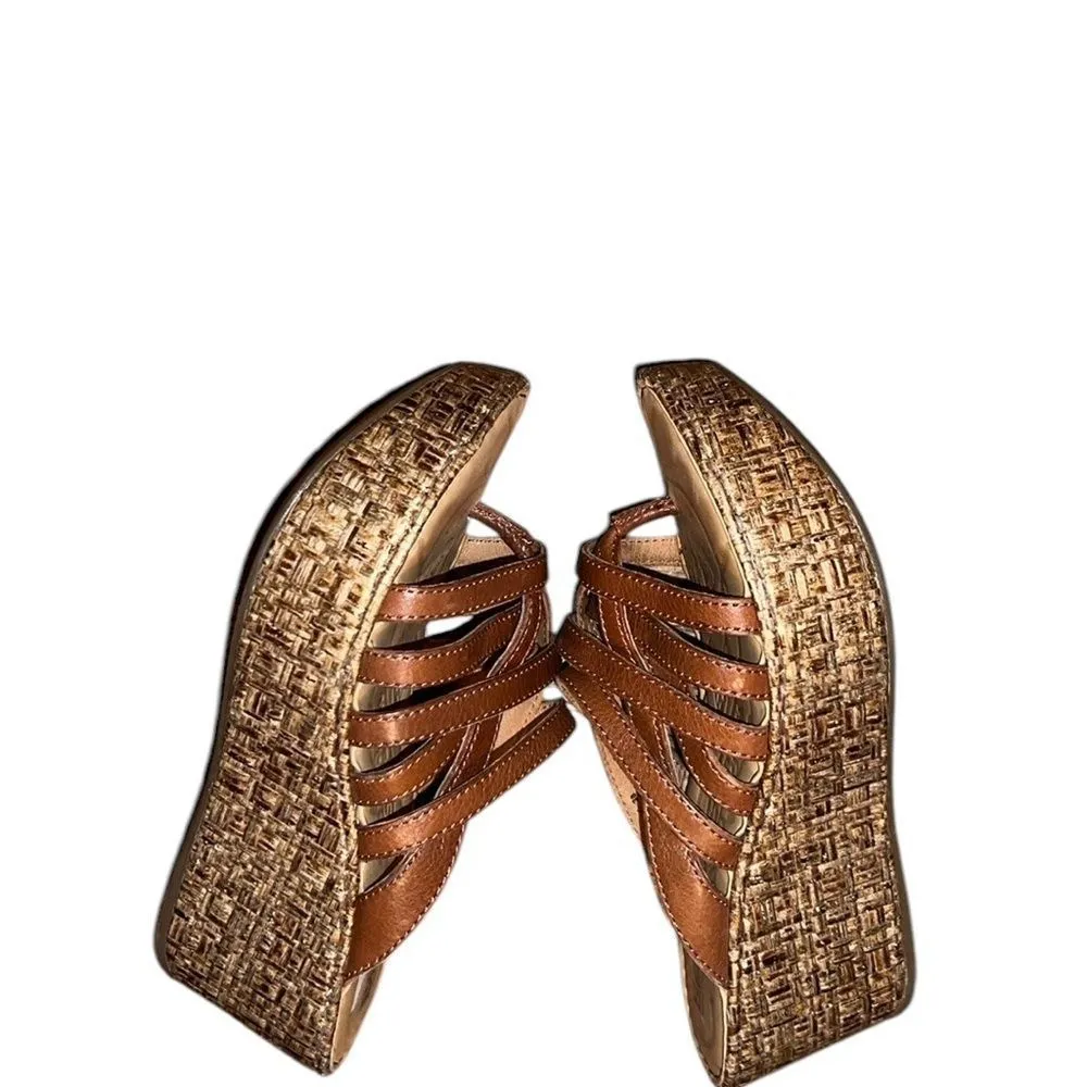 Born Brown Leather Wedge Sandals Comfortable Slip - Image 4