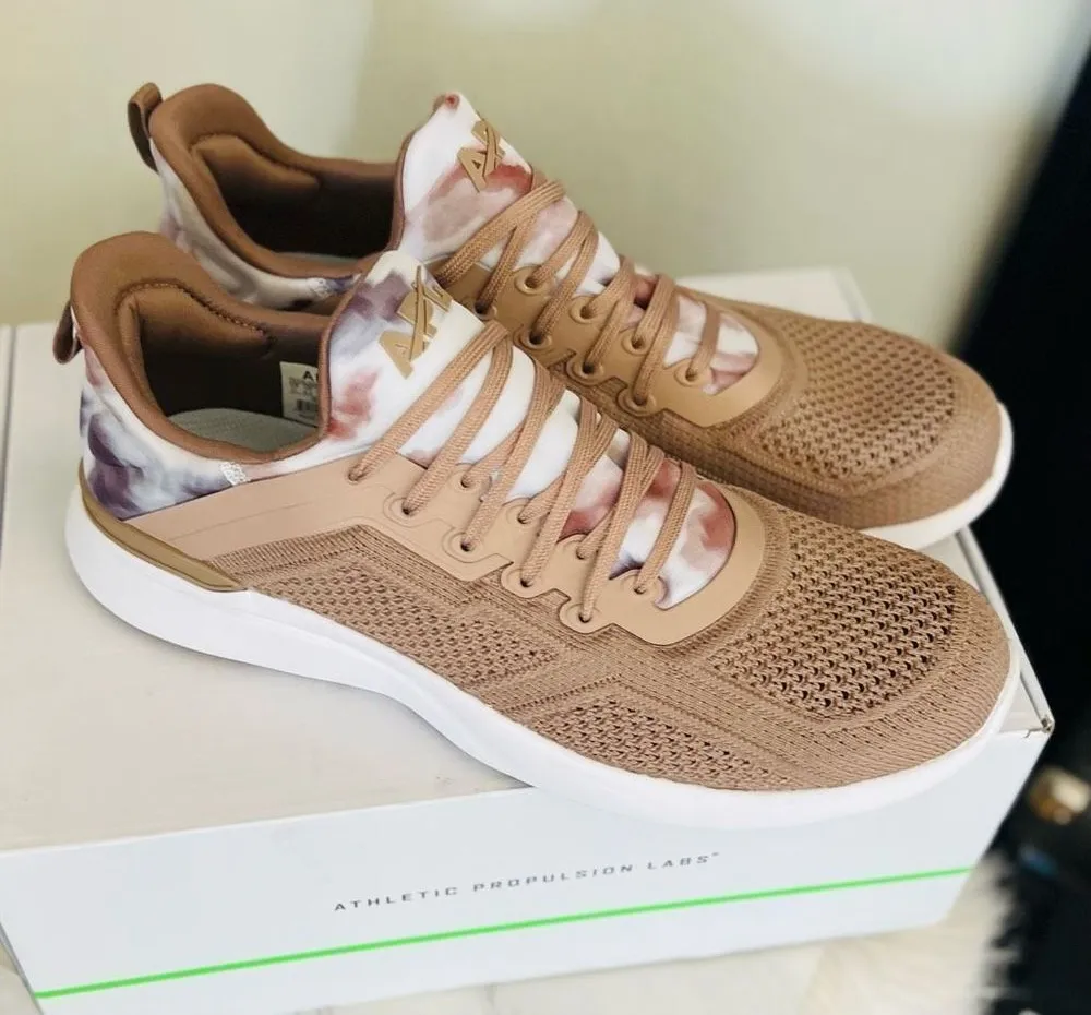 APL TechLoom Tracer Knit Training Tennis Shoe, Tie Dye/Tan, Size 11 NWT - Image 1