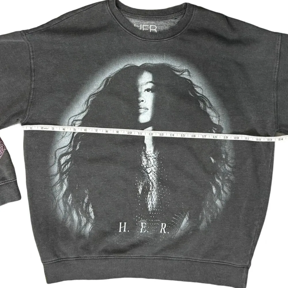 H.E.R. HER Charcoal Gray Pink Star Rhinestone Crew Neck Oversize Sweatshirt sz S - Image 4