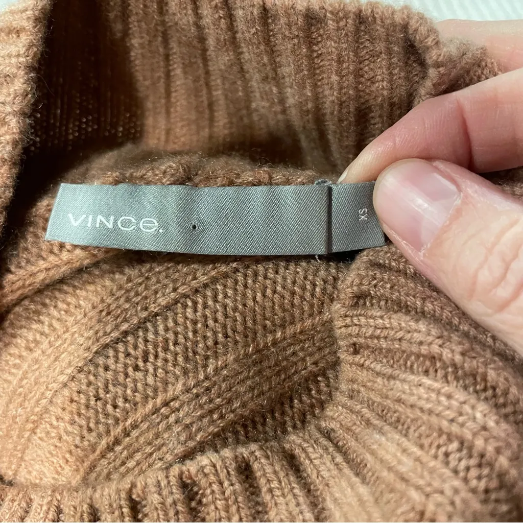 Cute Vince pink blush cashmere blend asymmetrical weave sleeveless sweater soft - Image 8