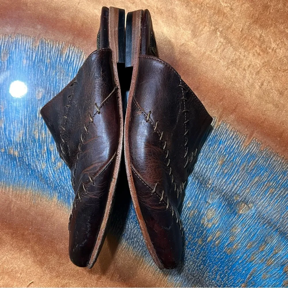 Freebird  Nola Leather Mules slides size 7 brown stitched - Image 9