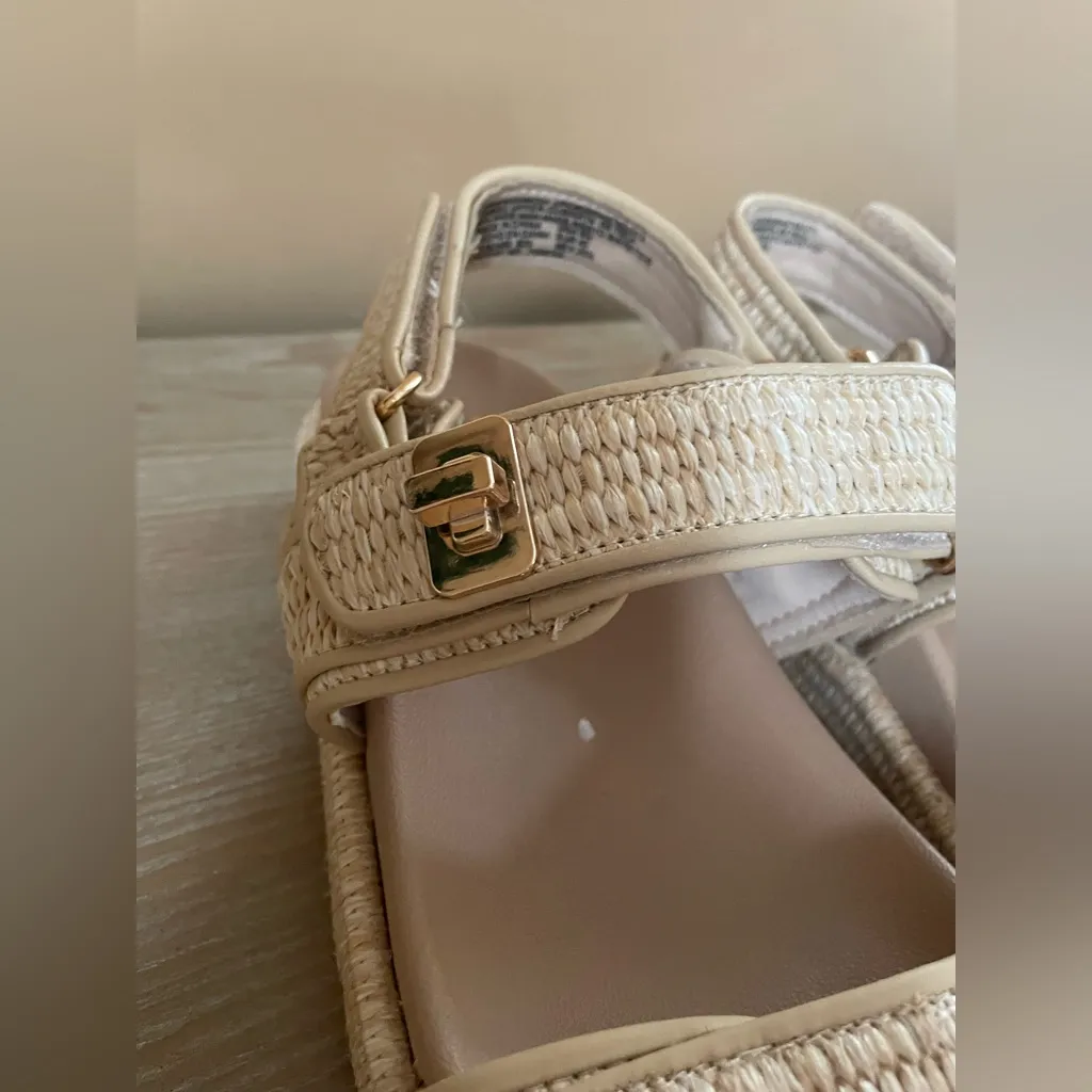 Steve Madden Raffia Big Mona Platform Sandal,Woven, Buckle,Tan, Double Strap;8.5 - Image 4